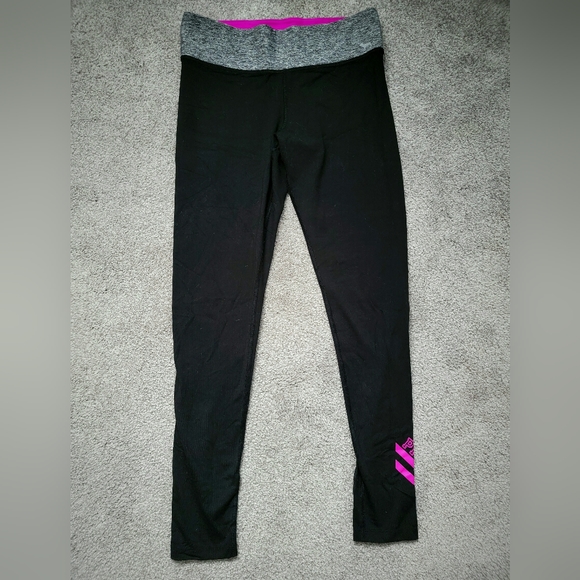 Victoria’s Secret PINK Leggings - Picture 2 of 2